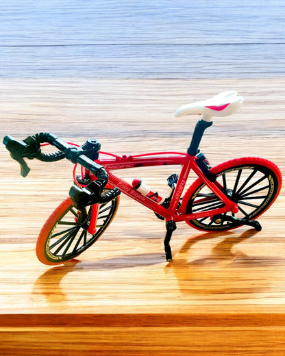 Model Miniatural Metalic Roșu Bicicletă "SpeedMaster" personalizare prin gravură pentru cadou, 2 variante de culoare