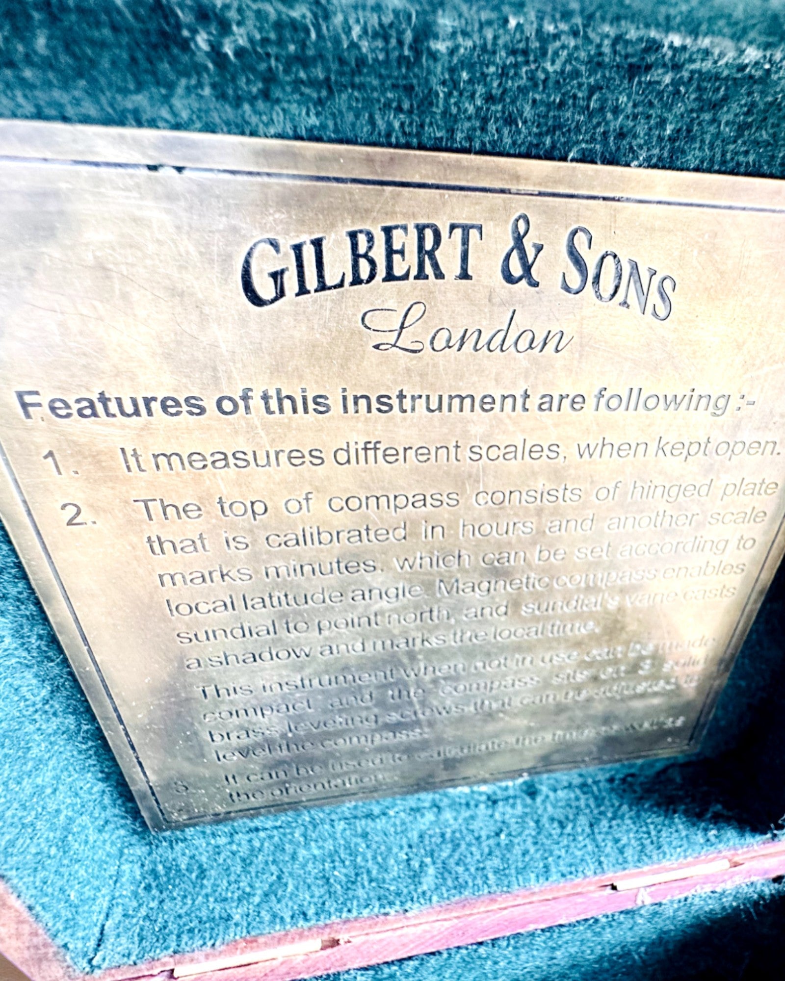 Cutie Mare din Lemn pentru Busolă "Gilbert & Sons" cu Posibilitate de Gravare