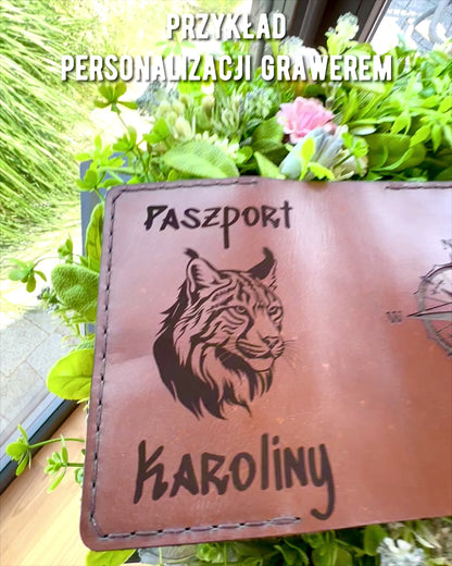 Etui "Călătorului" - Ambalaj din Piele pentru Pașaport, personalizare prin gravură - 2 variante de culoare