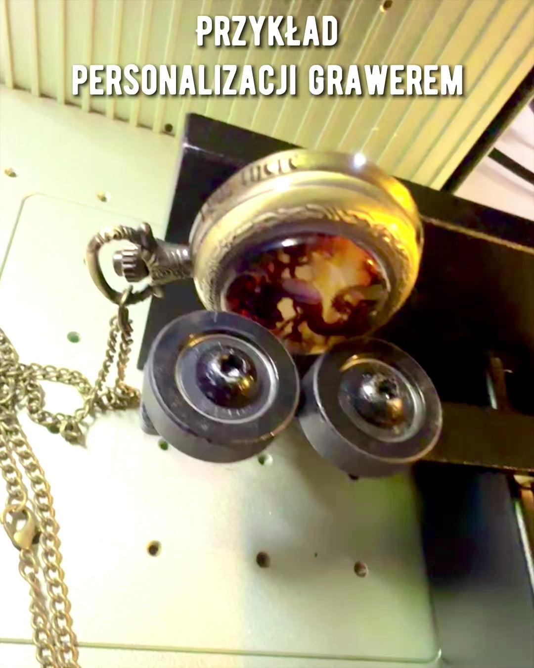 Ceas de buzunar "Dragon's Twilight" personalizat cu gravură